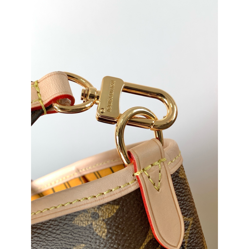 M12779  Reversible Neverfull Bandouliere MM