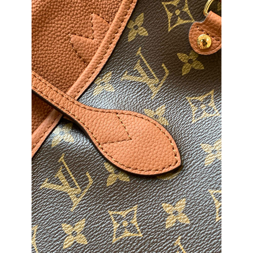 M28352 Neverfull Inside Out MM