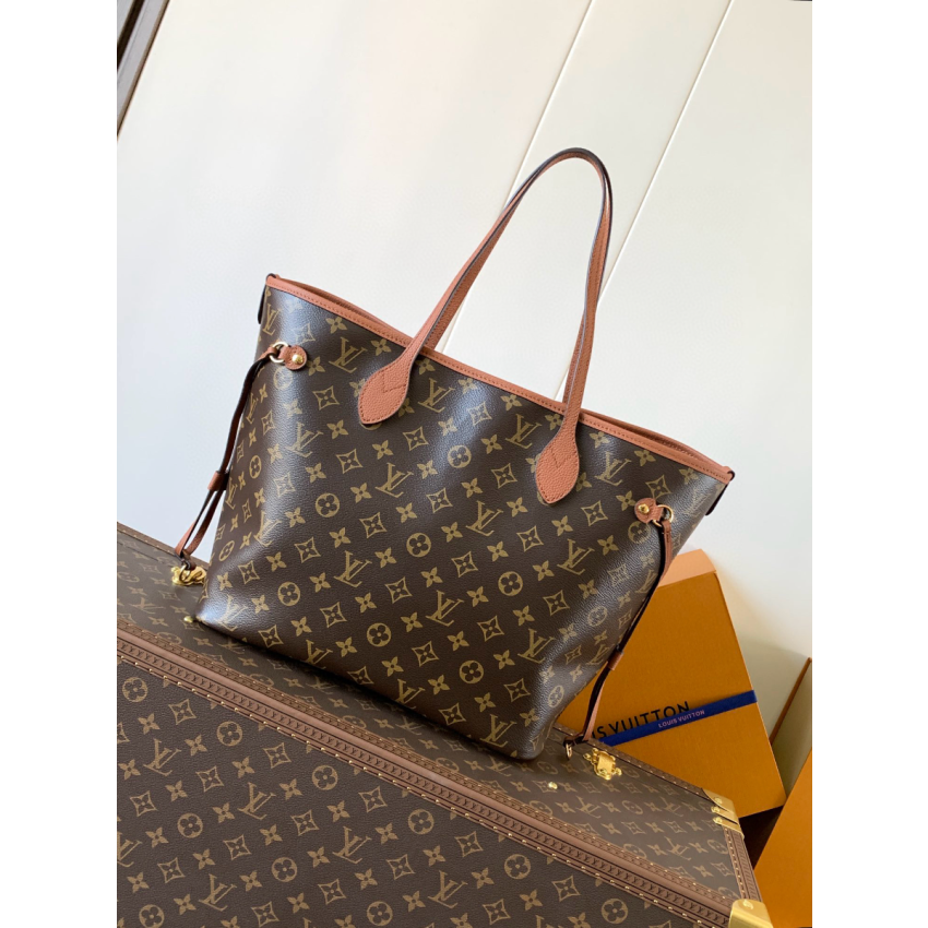 M28352 Neverfull Inside Out MM