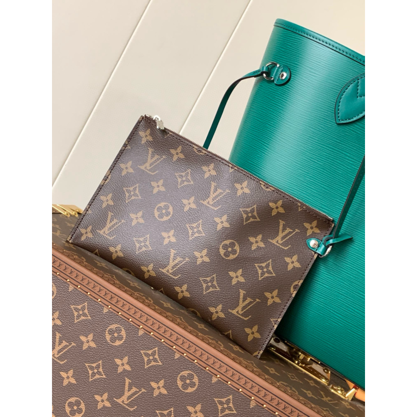 M12195 Epi leather Neverfull MM