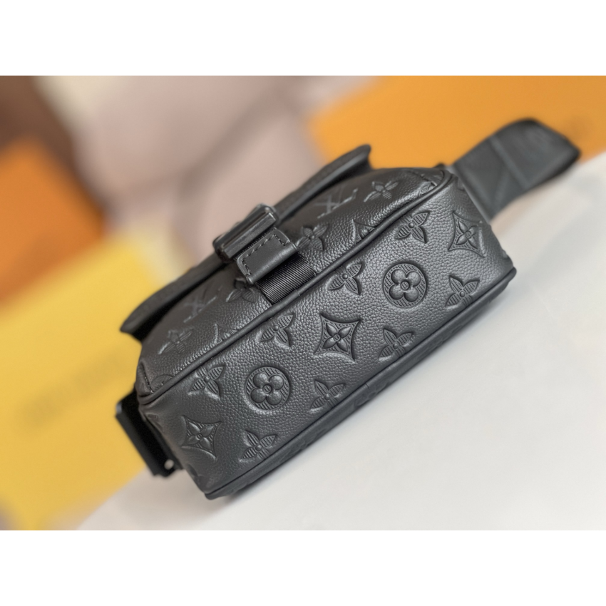 M12516 Getaway Messenger