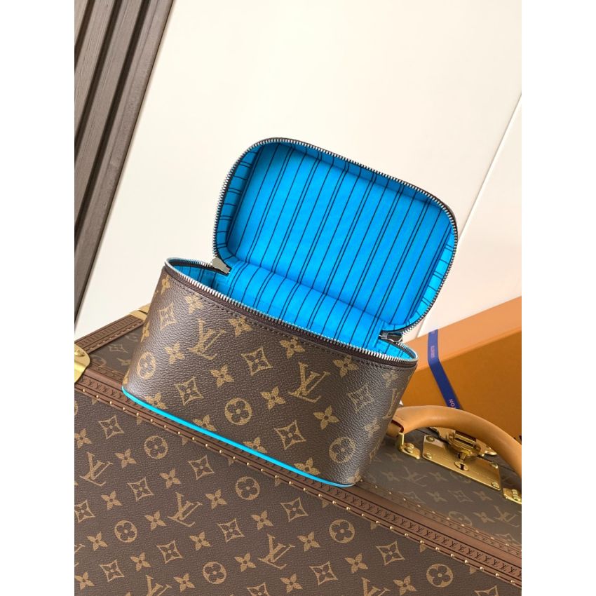 M12647 Nice Mini Vanity Case
