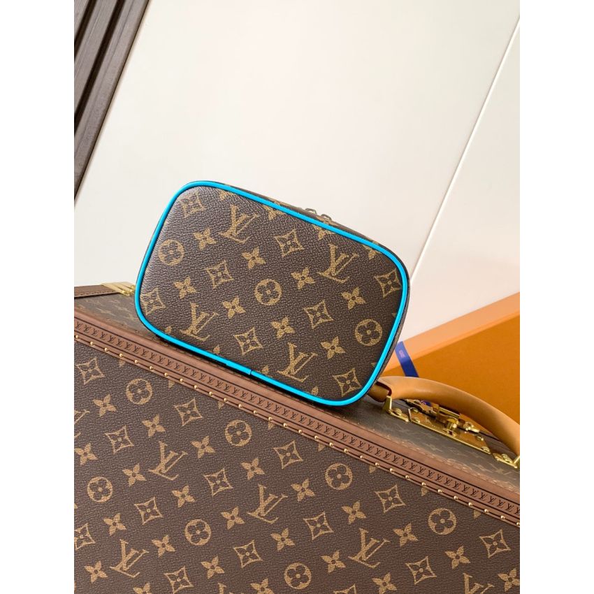 M12647 Nice Mini Vanity Case