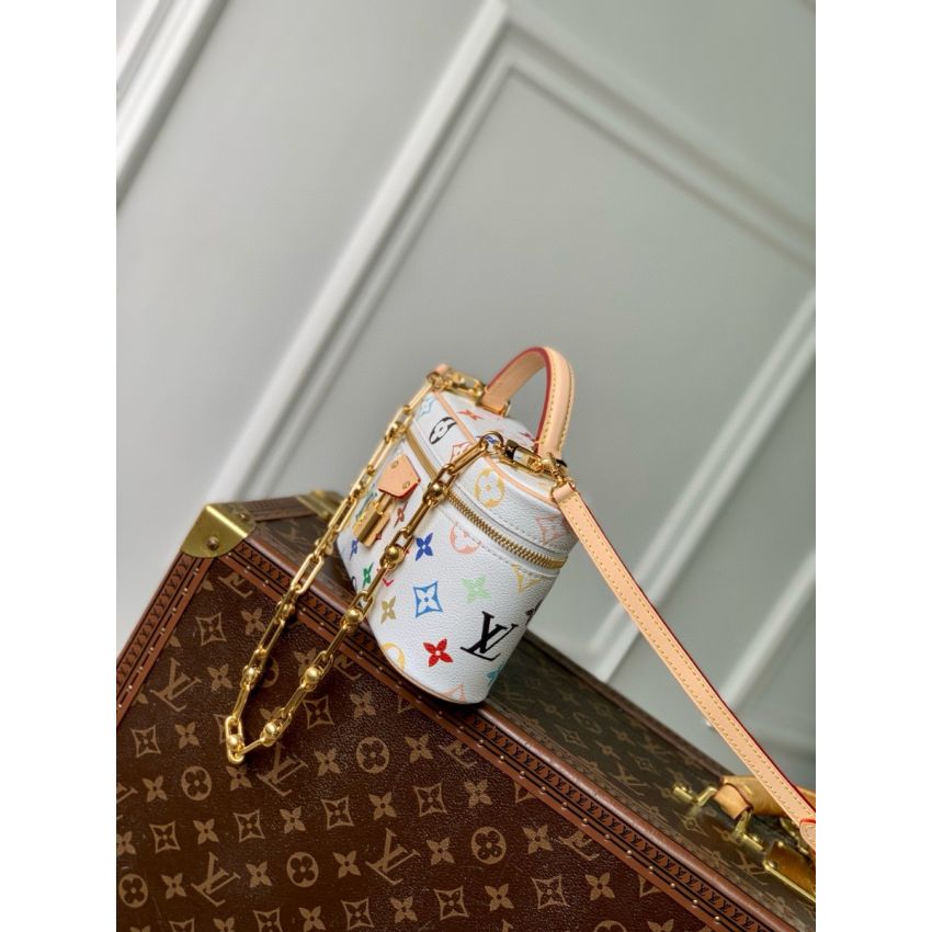 M13662 LV x TM Vanity Chain Pouch