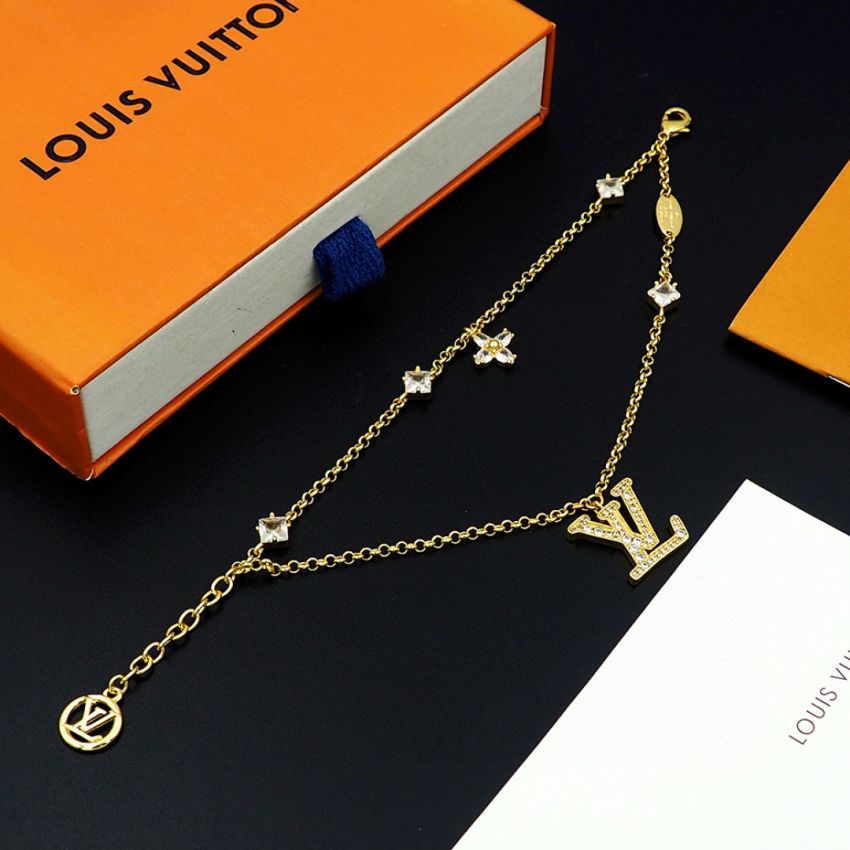 Lady LV Bracelet