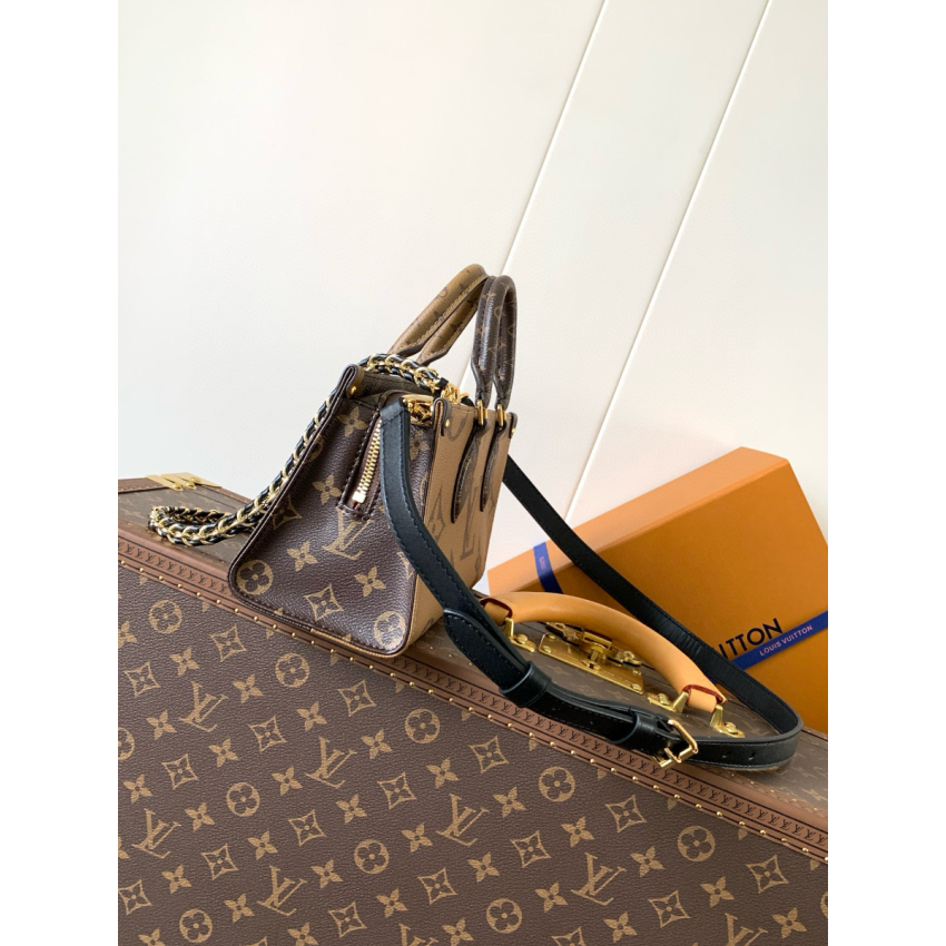 M14236 OnTheGo East West Chain