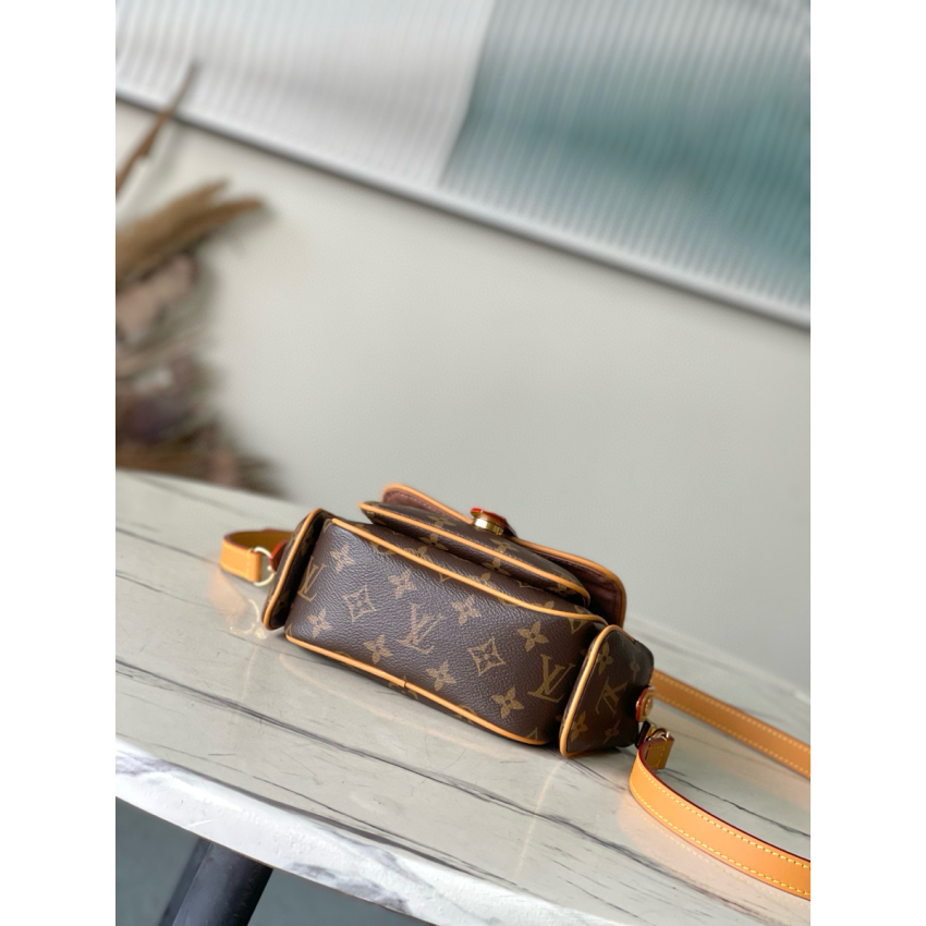M14742 Cargo Wearable Wallet