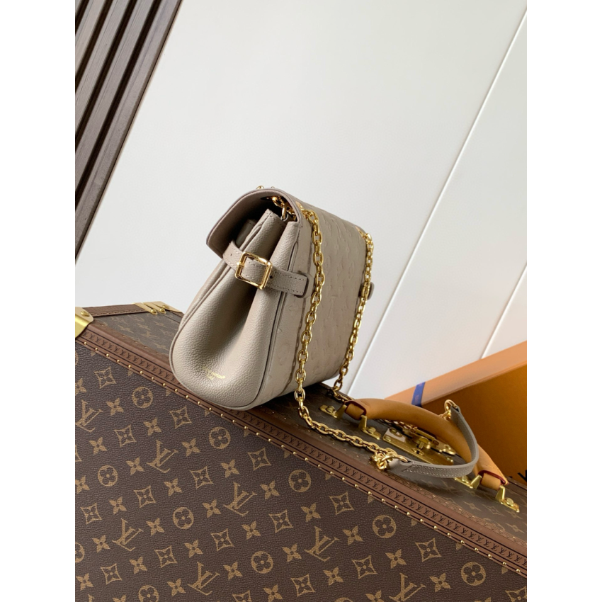 M25854Anytime Flap Bag Monogram Empreinte-Grey