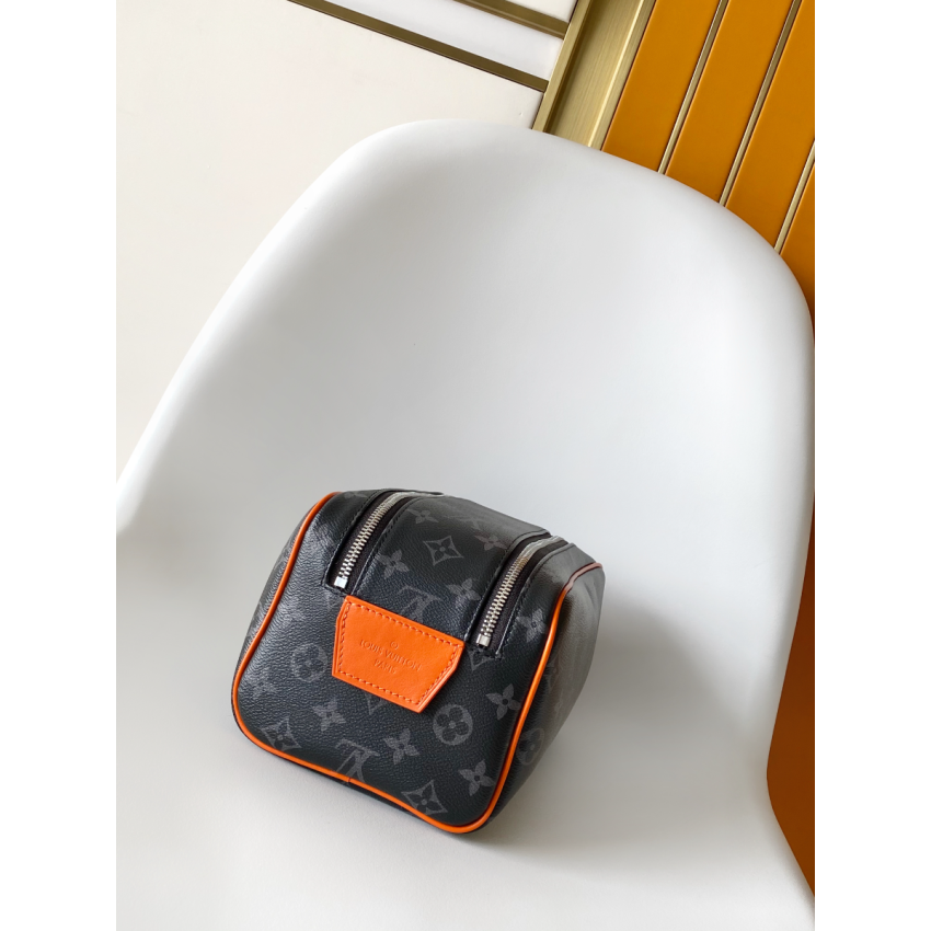 M15246 Dopp Kit