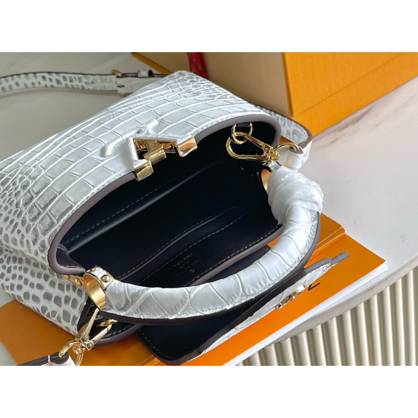 M21166 Capucines Mini in crocodile leather