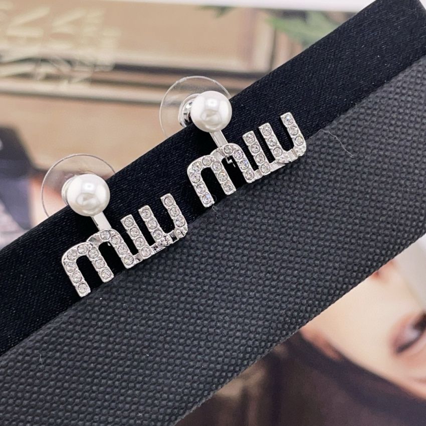 M1v M1v earrings