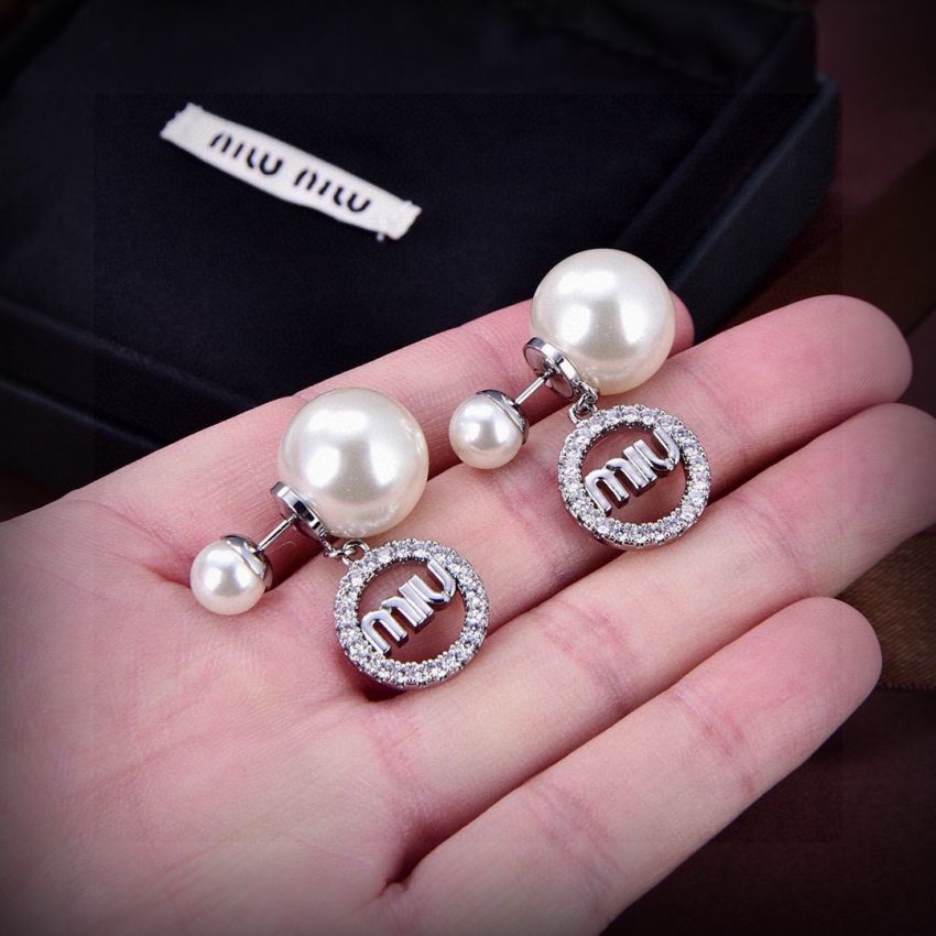 M1v M1v earrings
