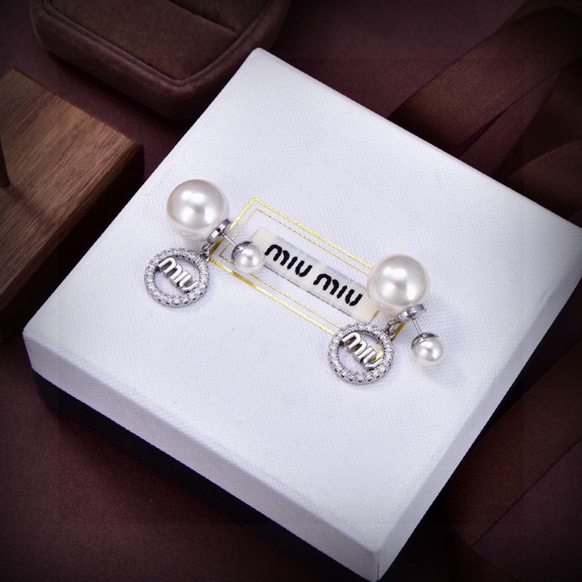 M1v M1v earrings