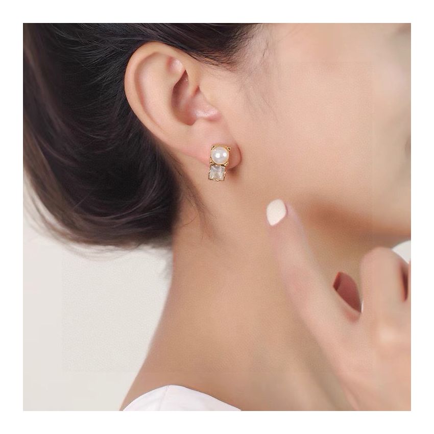 M1v M1v earrings