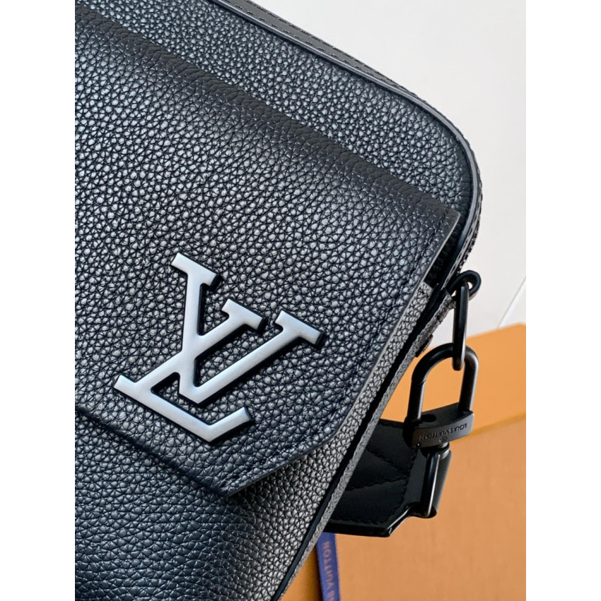 M22482 Fastline Messenger