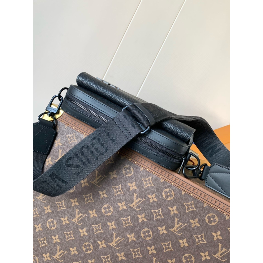 M22482 Fastline Messenger