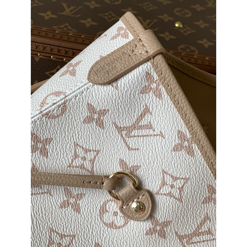 M25665 Neverfull Inside Out MM
