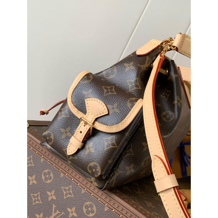 M26040 Odyssee MM Monogram Canvas Bag