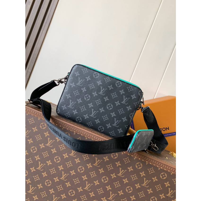 M26052 Trio Messenger