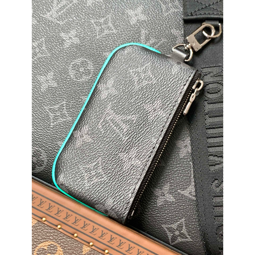 M26052 Trio Messenger