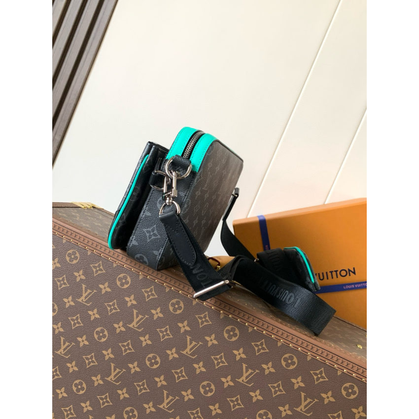 M26052 Trio Messenger