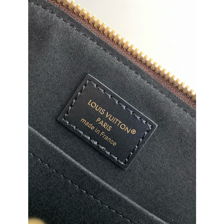 M26084 Trunk Alma BB