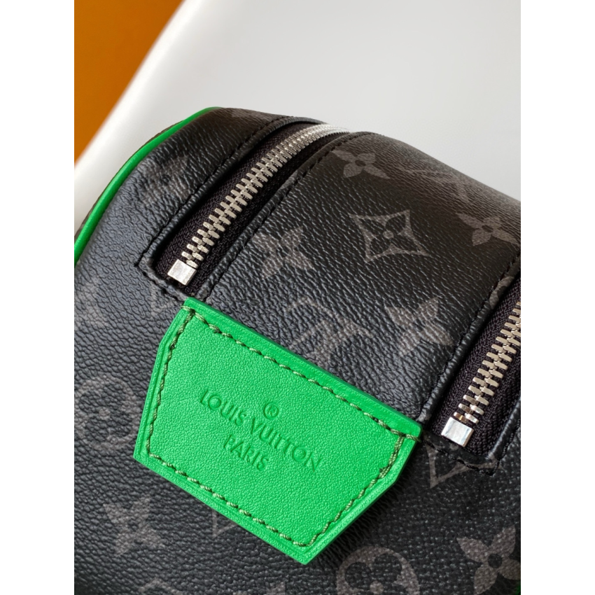 M26433 Dopp Kit