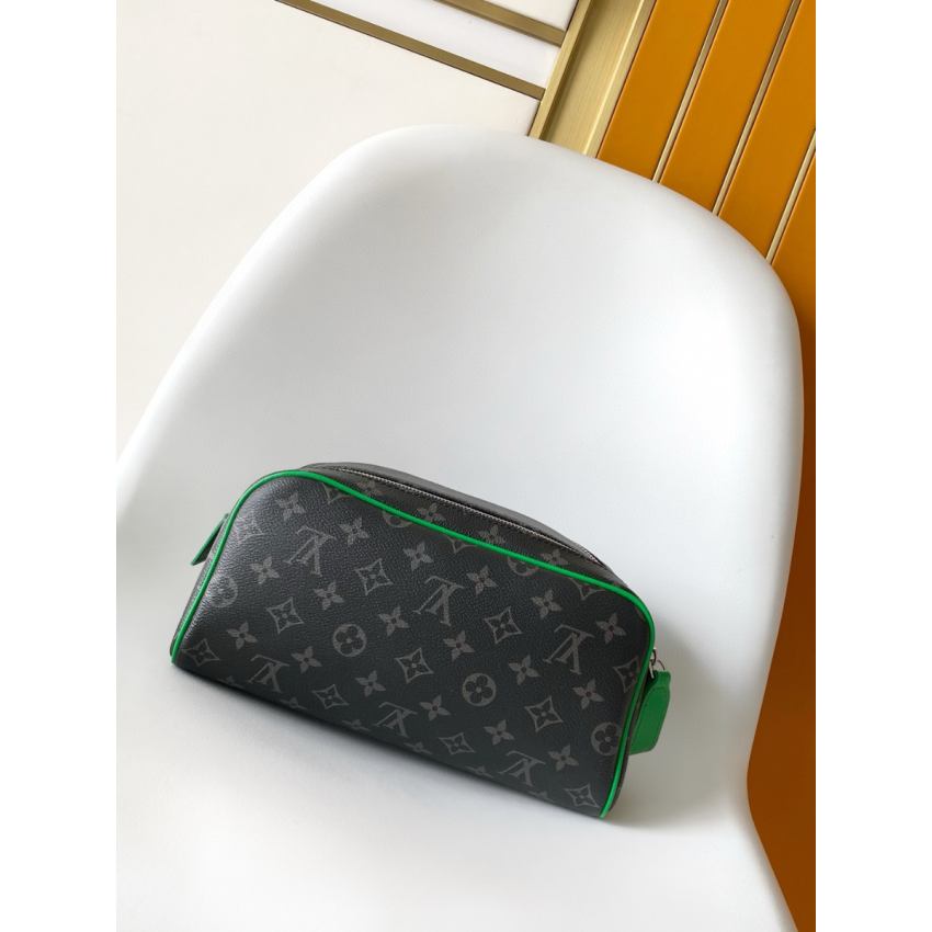 M26433 Dopp Kit