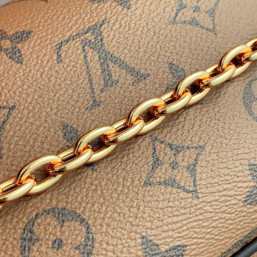 M26587 Wallet on Chain Ivy