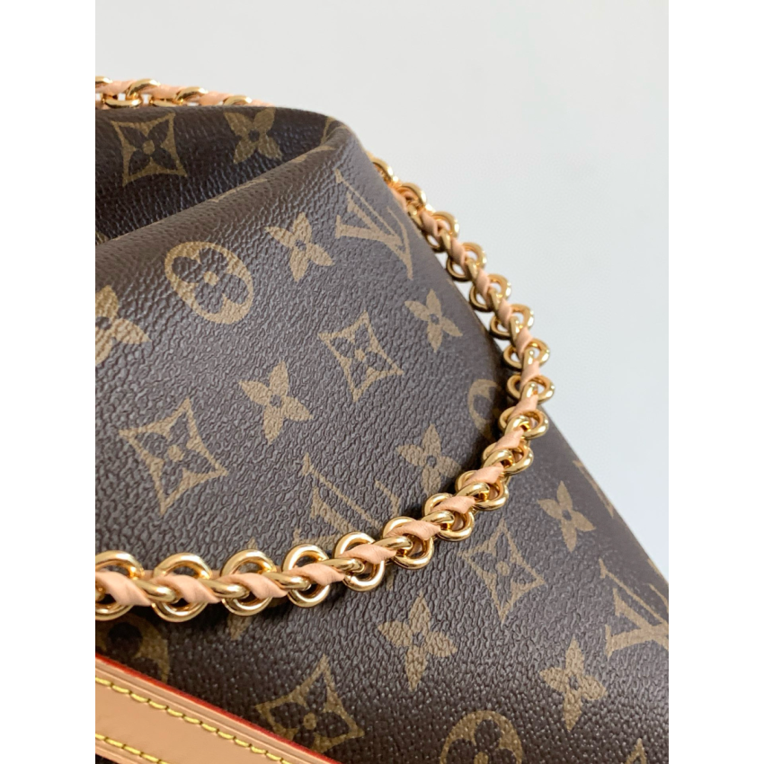 M27825 Multipass Bag