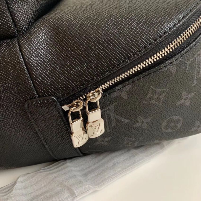 L0vis Vvtt0n M30230 Discovery Backpack PM