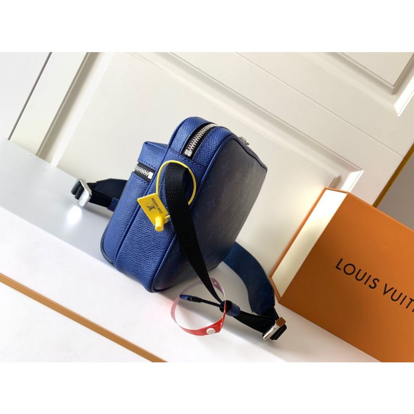 L0vis Vvtt0n M30242Outdoor Messenger