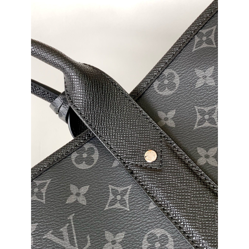M30937 Weekend Tote NM
