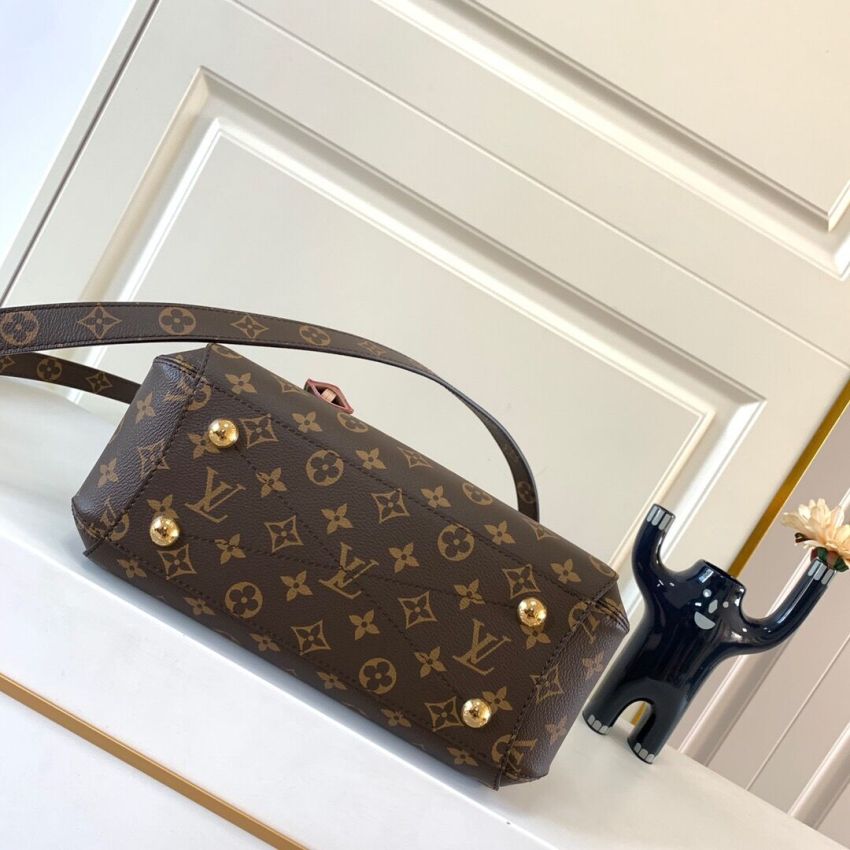 M41055 Montaigne BB