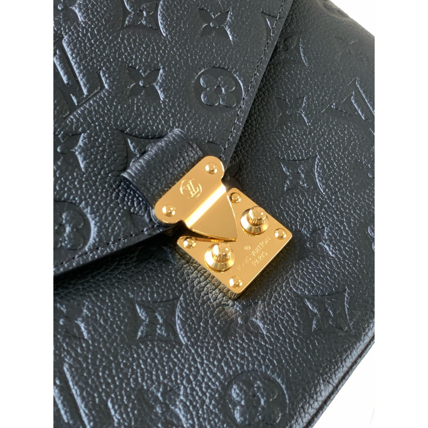 M41487 Pochette Metis