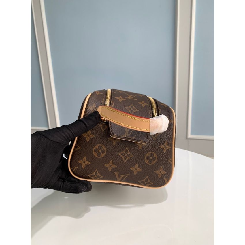 M44494 Dopp Kit Toilet Pouch