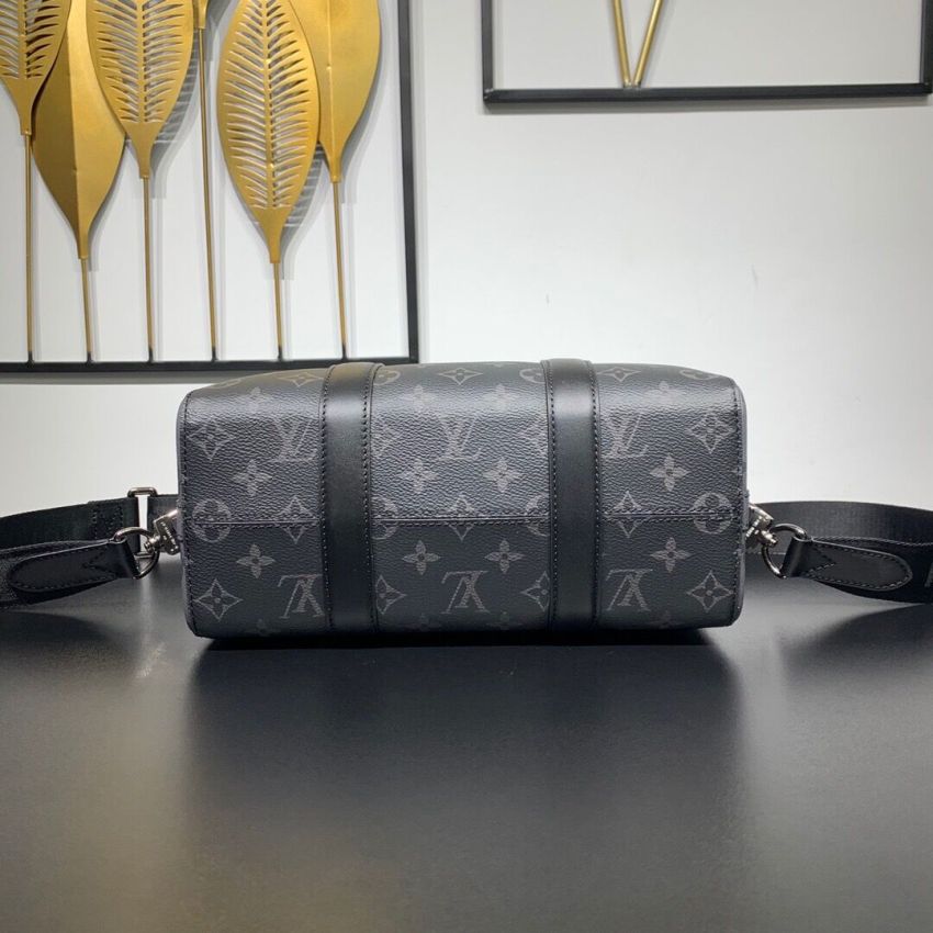 M45936 City Keepall