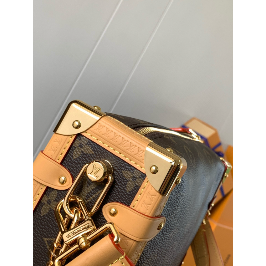 M46358 Side Trunk