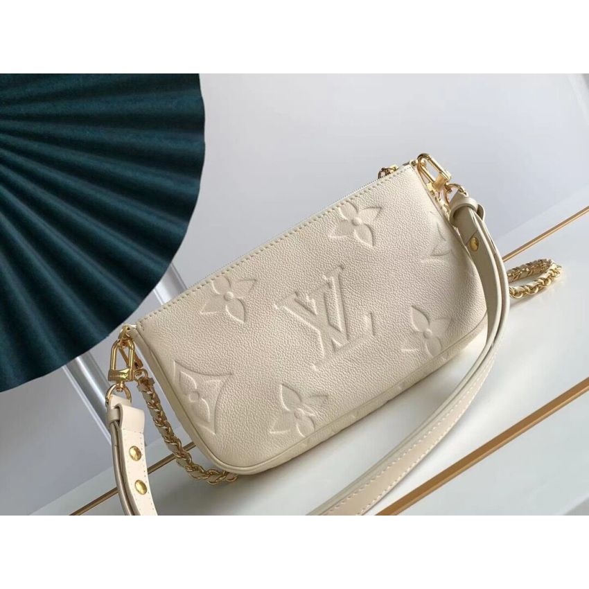 M46568 Multi pochette acessories