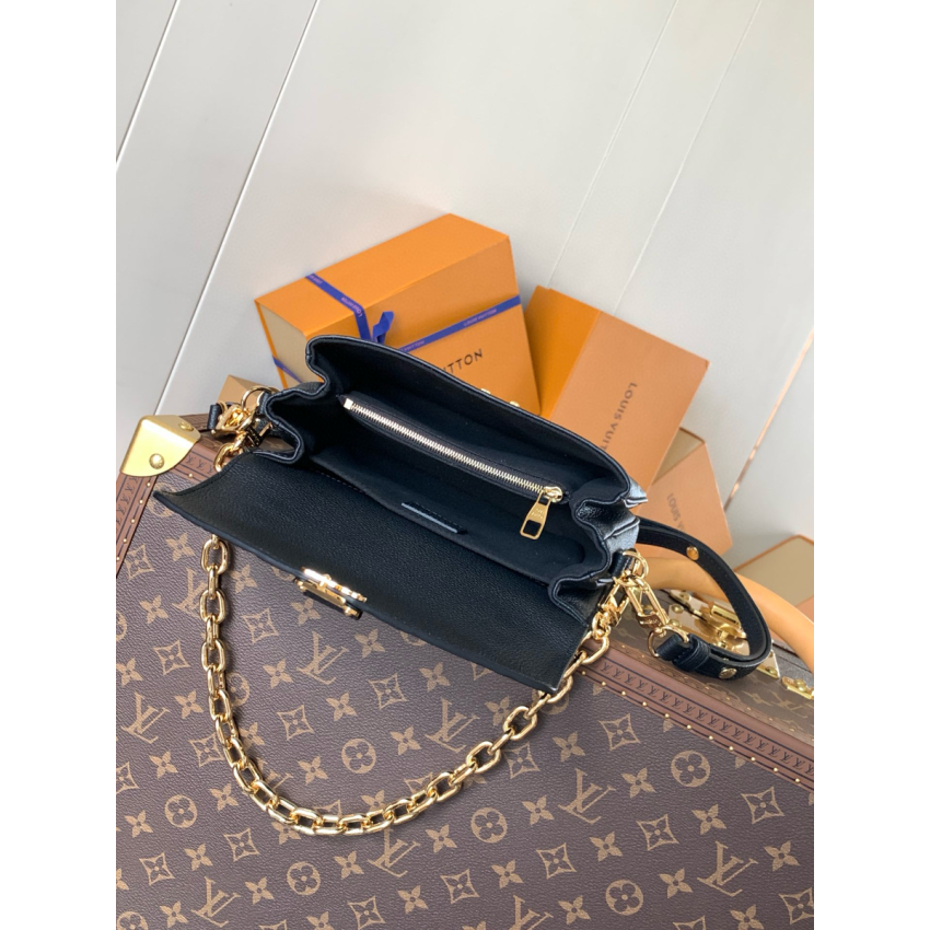 M46595 Pochette Métis East West
