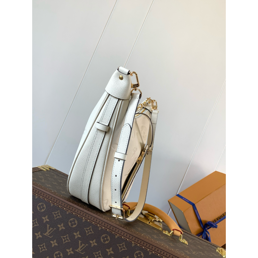 M46739 Loop Hobo