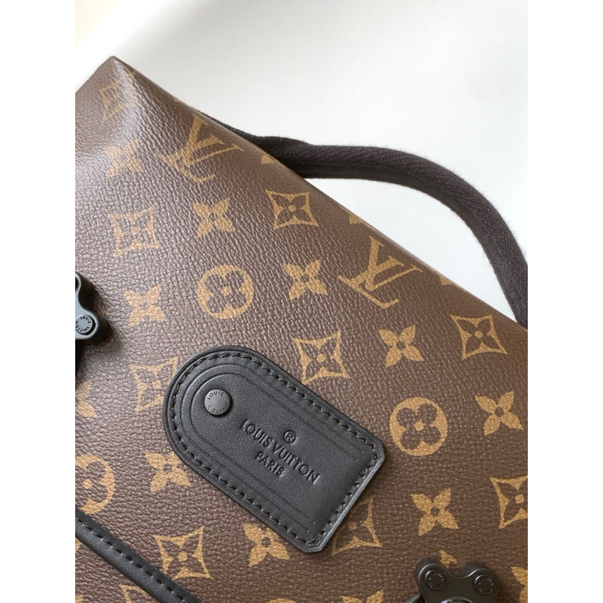 M46972 LV trail Messenger