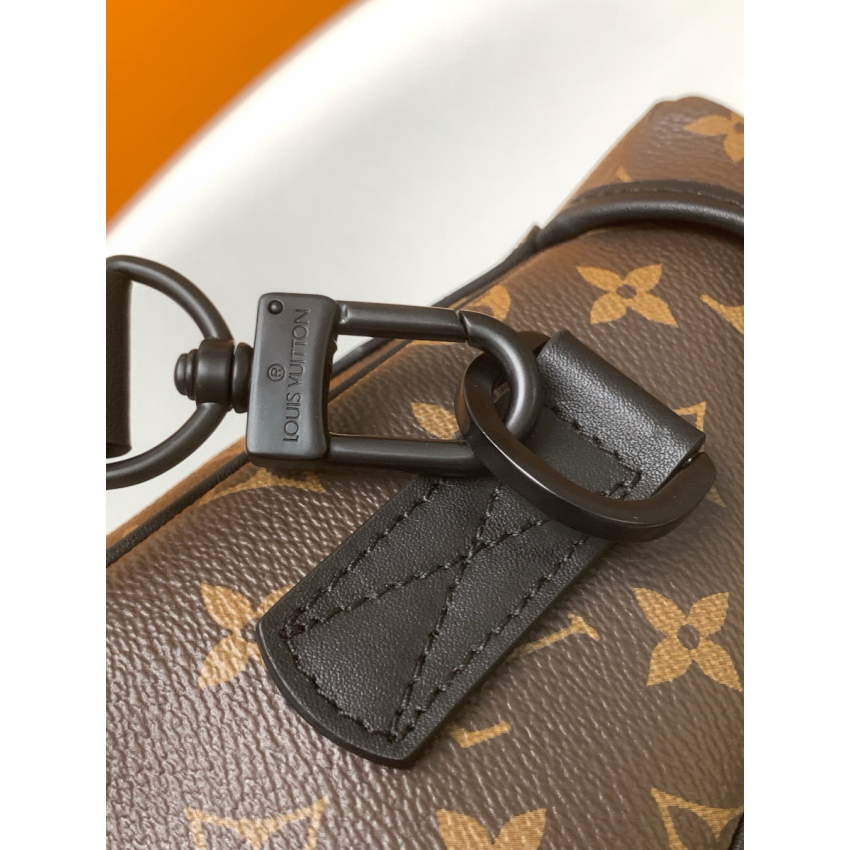 M46972 LV trail Messenger
