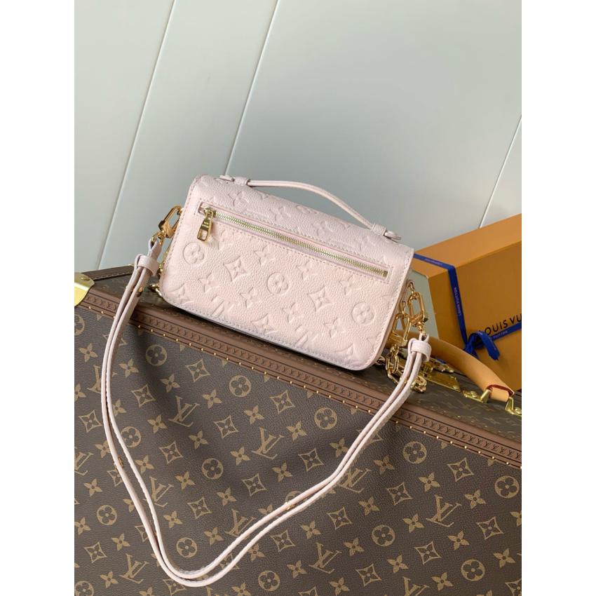 M47045 Pochette Métis East West