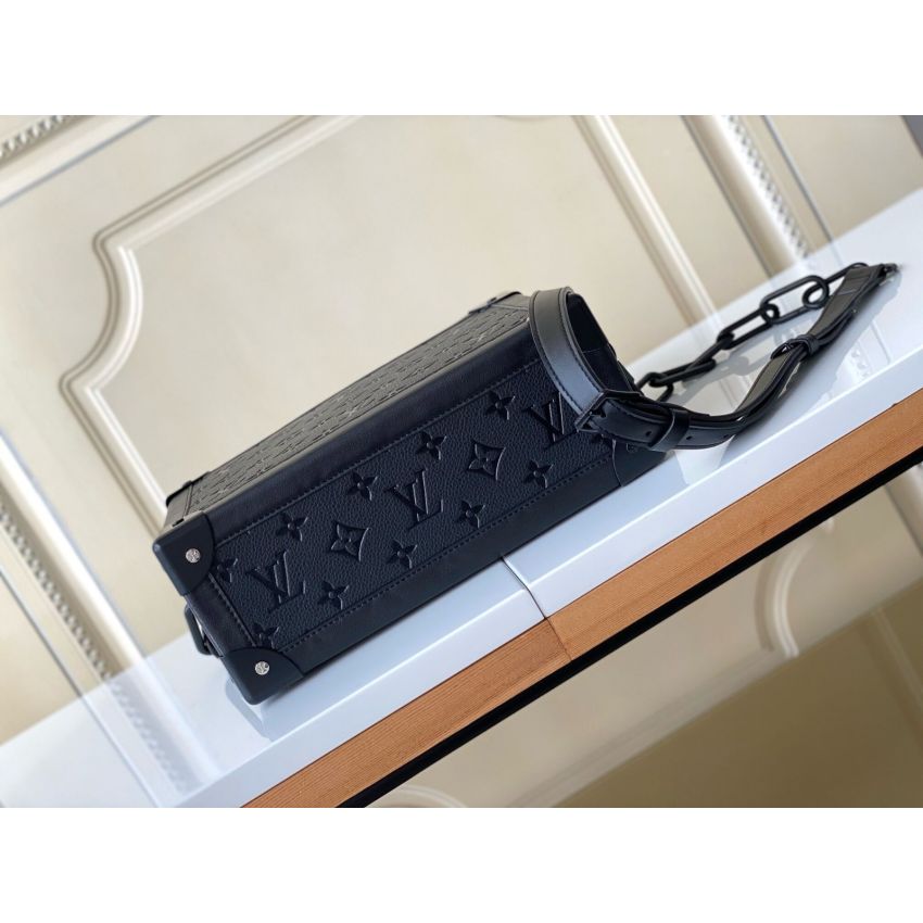 M55700 Soft Trunk
