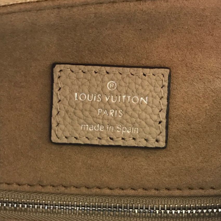 M56084 Beaubourg Hobo MM
