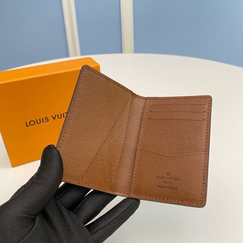 M60502 Pocket Organizer
