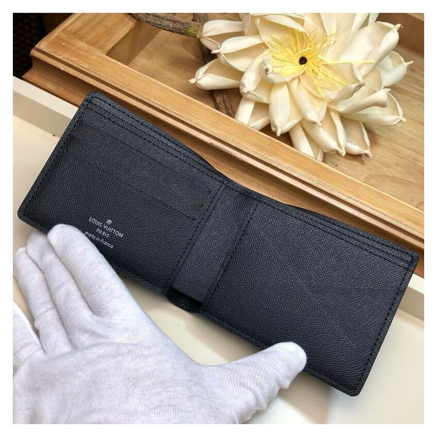 M60662 Multiple Wallet