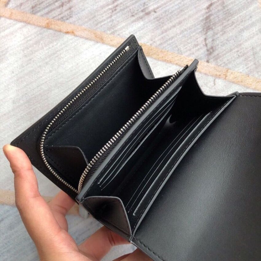 L0vis Vvtt0n Iris Compact Wallet