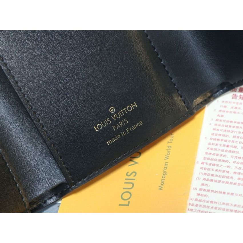 M68725 Dauphine Compact Wallet